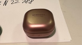 Used
													Samsung Galaxy Buds Live - Bronze, SM-R180, photo 3 of 4