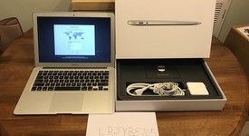 Good
													MacBook Air 2013 - 13" - Silver, 256 GB, 8 GB, photo 1 of 12