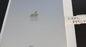 Mint
													Apple iPad 10th Gen - Unlocked, Silver, 64 GB, A2757, photo 2 of 6
