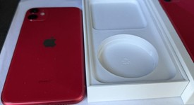 Mint
													Apple iPhone 11 - Unlocked, Red, 64 GB, A2111, photo 3 of 9