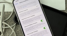 Good
													Apple iPhone 13 - Unlocked, Starlight, 128 GB, A2482, photo 3 of 4