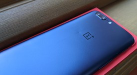 Good
													OnePlus 5 - Unlocked, Gray, 64 GB, 6 GB, A5000, photo 4 of 7