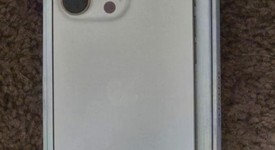 Mint
													Apple iPhone 16 Pro Max - Unlocked, Desert, 512 GB, A3084, photo 2 of 8