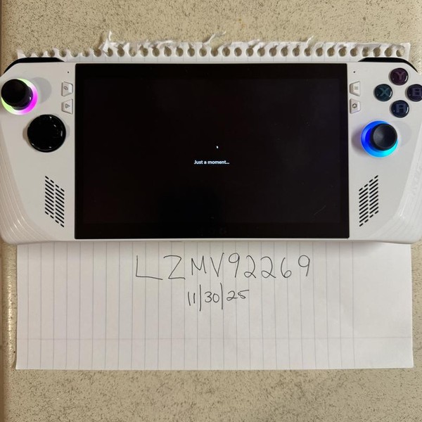 Asus ROG Ally 7 inch - Z1 Extreme, White, 512 GB, 16 GB, Ryzen Z1 Extreme