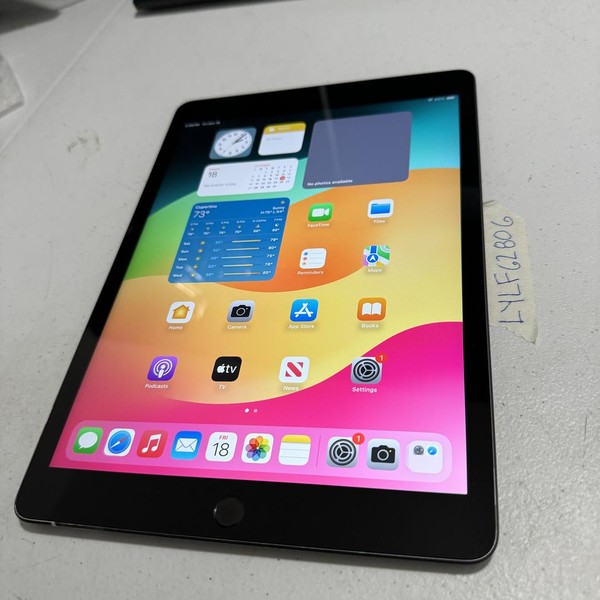 Apple iPad (7th Gen) - Wi-Fi, 32 GB, Gray, A2197