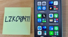 Mint
													Apple iPhone 16 Pro - Verizon, Natural, 256 GB, A3083, photo 1 of 8