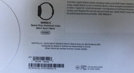 New
													Apple Watch Series 5 44mm - Gray, A2093 - GPS, Aluminum, photo 2 of 7