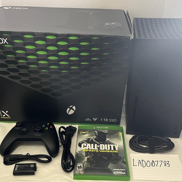 Xbox Series X (2020) - 1 TB, Black, standard