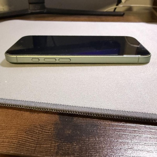 Apple iPhone 17 - Unlocked, 256 GB, Sage, A3258