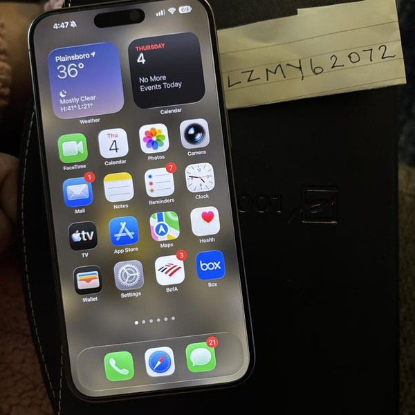 Apple iPhone 15 Pro Max - T-Mobile, 256 GB, Natural, A2849