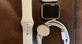 Mint
													Apple Watch Series 8 41mm - Starlight, A2770 - GPS, Aluminum, photo 4 of 27