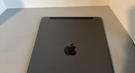 Good
													Apple iPad 9th Gen - Unlocked, Gray, 64 GB, A2603, photo 3 of 5