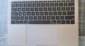 Mint
													MacBook Pro 2017 (No Touch Bar) - 13" - I5, Gray, 128 GB, 8 GB, photo 2 of 18