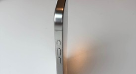 Mint
													Apple iPhone 15 Pro - Unlocked, White, 128 GB, A2848, photo 5 of 17