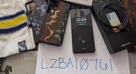 Good
													Samsung Galaxy S24 - Unlocked, Green, 256 GB, 8 GB, SM-S921U1, photo 1 of 11