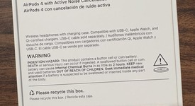 New
													Apple AirPods 4th Gen - Active Noise Cancellation, photo 4 of 5