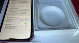 Mint
													Apple iPhone 11 - Unlocked, Red, 64 GB, A2111, photo 4 of 9