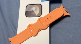 New
													Apple Watch Series 9 45mm - Starlight, A2980 - GPS, Aluminum, photo 3 of 6