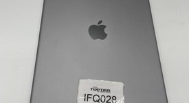 Good
													Apple iPad Pro 10.5" - Wi-Fi, Gray, 64 GB, photo 4 of 9