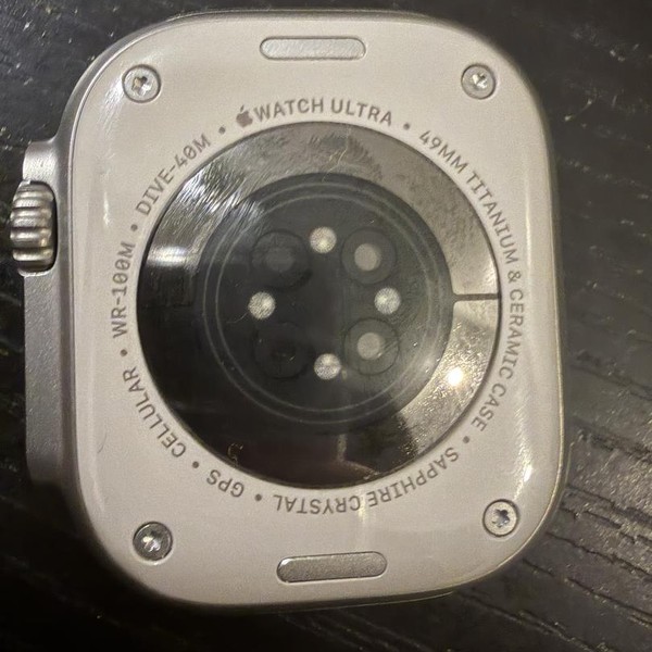 Apple Watch Ultra 3 49mm - Unlocked, Natural, A3281