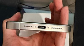 Mint
													Apple iPhone 15 Pro Max - Unlocked, White, 256 GB, A2849, photo 6 of 6