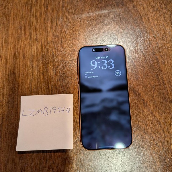 Apple iPhone 17 Pro - Unlocked, 256 GB, Cosmic Orange, A3256