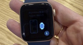 Fair
													Apple Watch Series 4 40mm - Unlocked, Gold, A1975 - Cellular, Aluminum, photo 3 of 8