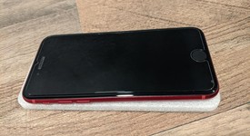 Good
													Apple iPhone SE 3rd Gen 2022 - Unlocked, Red, 128 GB, A2595, photo 4 of 10