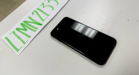 Mint
													Apple iPhone SE 3rd Gen 2022 - Unlocked, Midnight, 64 GB, A2595, photo 5 of 7