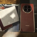 Good Honor Magic V6 - Unlocked Non-US, 256 GB, Red, 12 GB