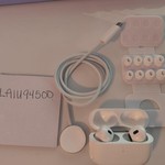 Used Apple AirPods Pro 2 - Lightning