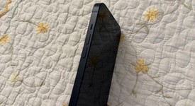 Mint
													Apple iPhone 13 - Unlocked, Midnight, 128 GB, A2482, photo 4 of 8