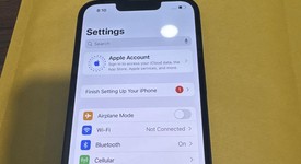 Good
													Apple iPhone 13 - Unlocked, Green, 128 GB, A2482, photo 3 of 8