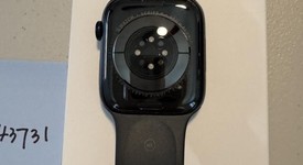 Good
													Apple Watch Series 8 45mm - Unlocked, Midnight, A2774 - Cellular, Aluminum, photo 4 of 9