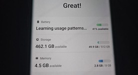 Fair
													Samsung Galaxy S10 Plus - Verizon, Ceramic White, 512 GB, 8 GB, SM-G975U, photo 3 of 11