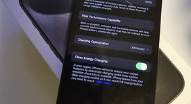 Mint
													Apple iPhone 15 Pro - Unlocked, Black, 128 GB, A2848, photo 5 of 10