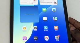 Good
													Apple iPad 11th Gen - Unlocked, Silver, 128 GB, A3355, photo 2 of 12