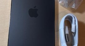 Good
													Apple iPhone 14 Pro - Unlocked, Black, 256 GB, A2650, photo 4 of 9