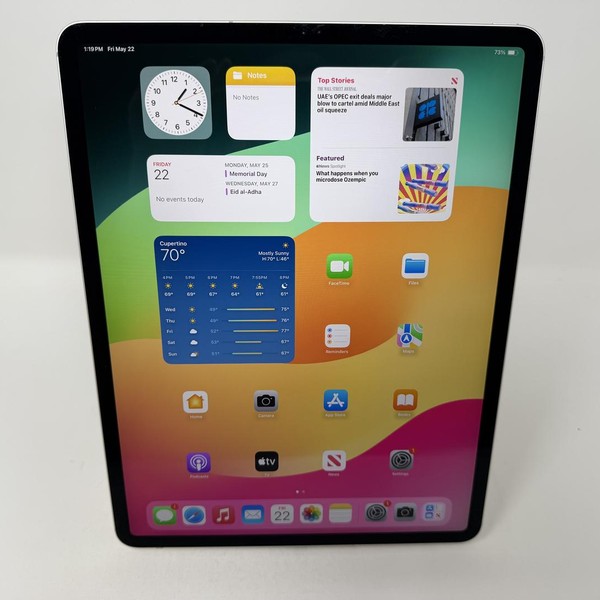 Apple iPad Pro 12.9 inch 3rd Gen 2018 - Unlocked, 256 GB, Silver, A2014