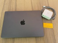 MacBook Pro Late 2023 (M3) - 14"