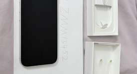 Mint
													Apple iPhone 16 - Unlocked, White, 256 GB, A3081, photo 5 of 10