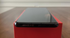 Mint
													OnePlus 12 - Unlocked, Black, 512 GB, 16 GB, CPH2583, photo 1 of 14