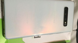 Good
													Samsung Galaxy S10 Plus - Verizon, White, 128 GB, 8 GB, SM-G975U, photo 3 of 6
