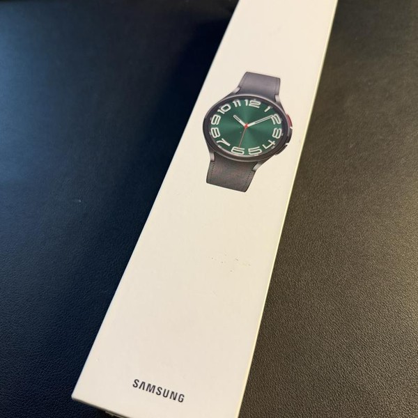 Samsung Galaxy Watch6 Classic - Unlocked, Black, 47mm