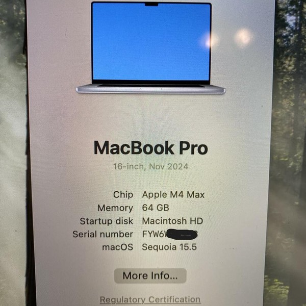 MacBook Pro 2024 - 16 inch - 1 TB, Silver, 64 GB, Apple M4 Max 16-core