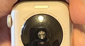 Mint
													Apple Watch SE 2nd Gen 40mm - Silver, A2722 - GPS, Aluminum, photo 3 of 9