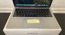 Mint
													MacBook Air 2018 - 13" - I5, Gray, 128 GB, 8 GB, photo 4 of 9