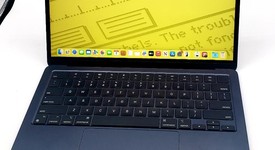Fair
													MacBook Air 2022 - 13" - Apple M2, Midnight, 512 GB, 8 GB, photo 2 of 4