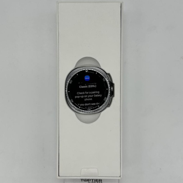 Samsung Galaxy Watch4 Classic - Unlocked, Black, 46mm