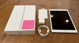 Good
													Apple iPad 7th Gen - Wi-Fi, Silver, 32 GB, A2197, photo 1 of 6